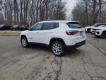 2023 Jeep Compass Latitude Lux FWD