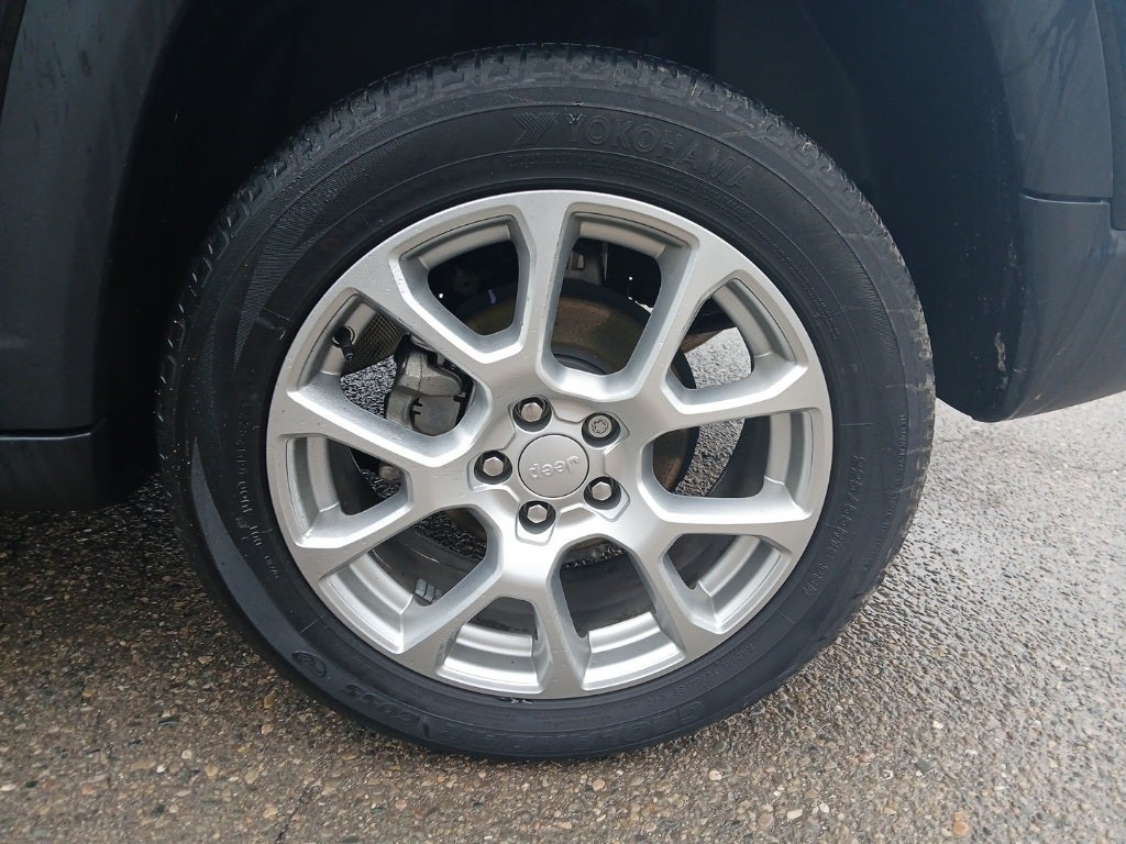 2023 Jeep Compass Latitude Lux FWD