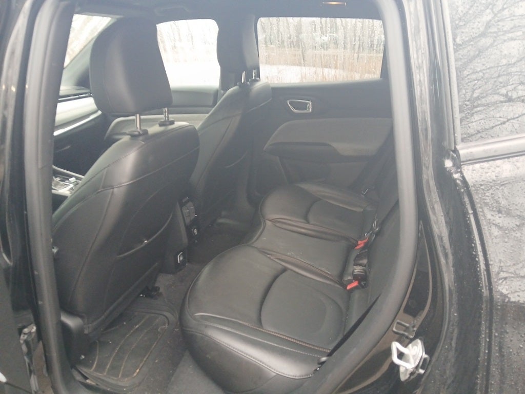 2023 Jeep Compass Latitude Lux FWD