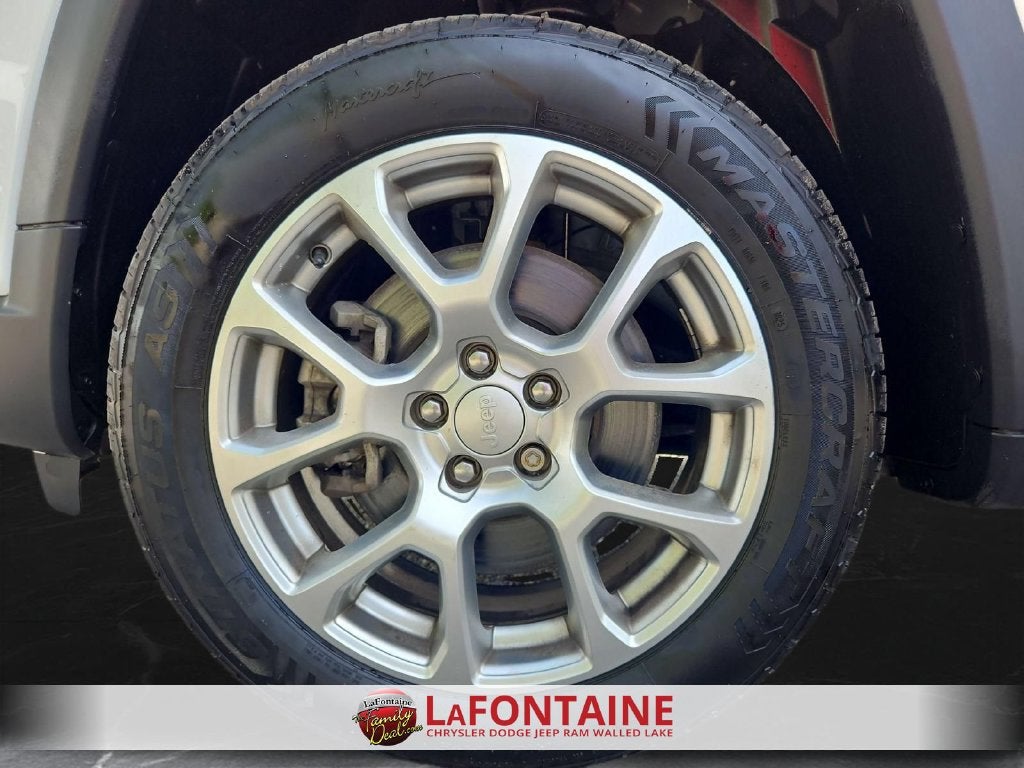 2023 Jeep Compass Latitude Lux FWD
