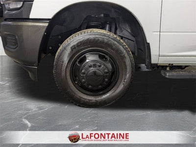 2024 RAM 3500 Tradesman Regular Cab 4x4 8' Box