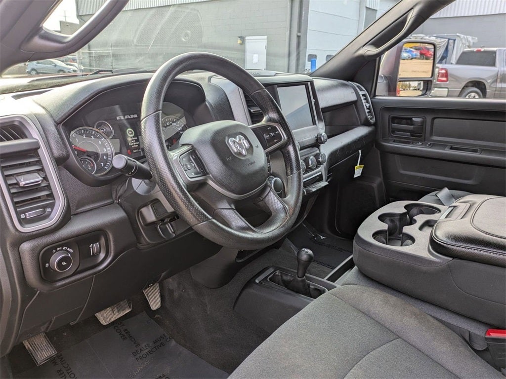 2024 RAM 2500 Tradesman Crew Cab 4x4 6'4' Box