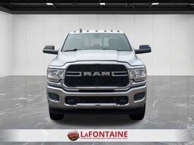 2022 RAM 2500 Tradesman Crew Cab 4x4 8' Box