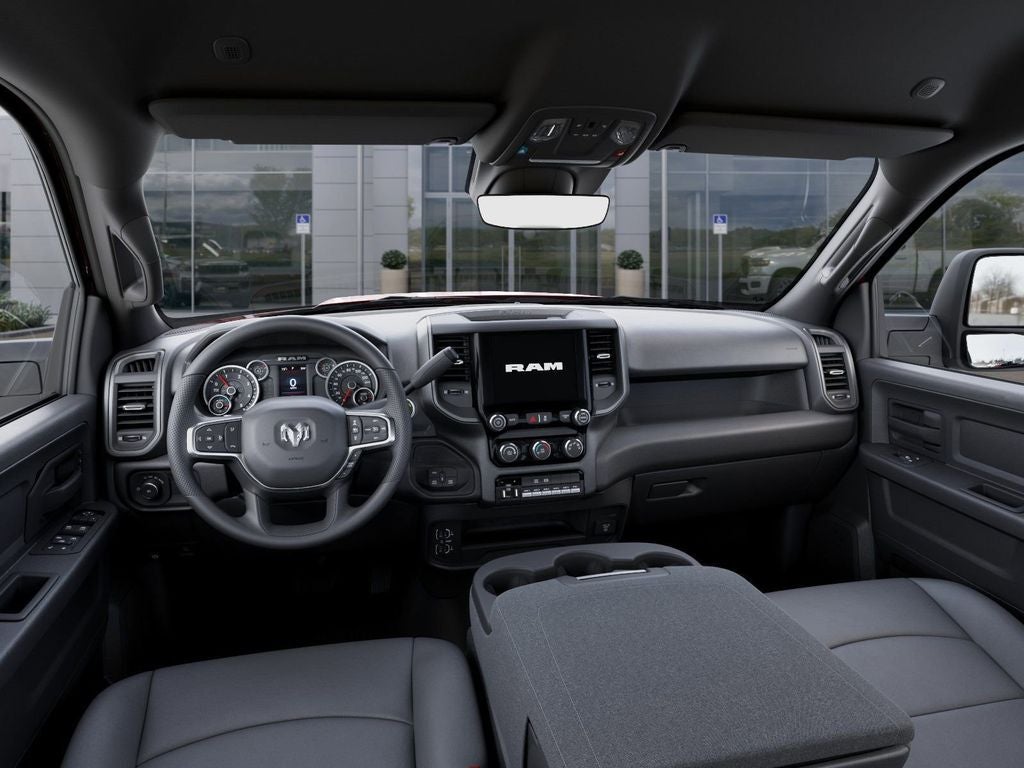 2026 RAM Ram 5500 Chassis Cab RAM 5500 TRADESMAN CHASSIS CREW CAB 4X4 84' CA