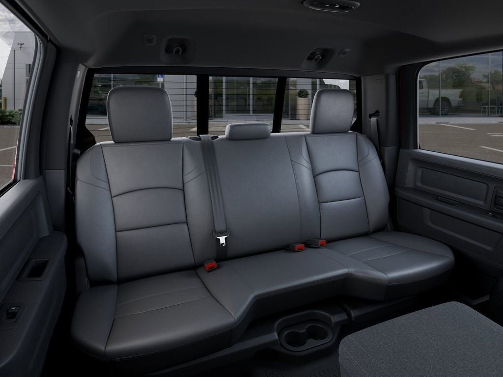 2026 RAM Ram 5500 Chassis Cab RAM 5500 TRADESMAN CHASSIS CREW CAB 4X4 84' CA