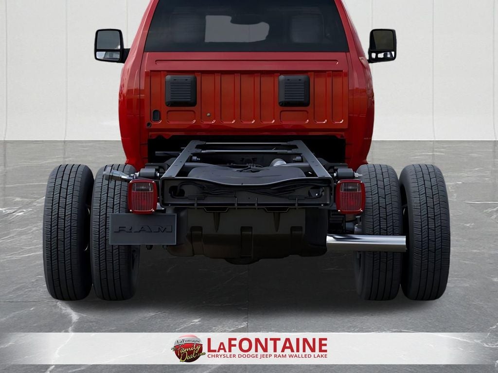 2026 RAM Ram 3500 Chassis Cab RAM 3500 TRADESMAN CHASSIS REGULAR CAB 4X4 84' CA