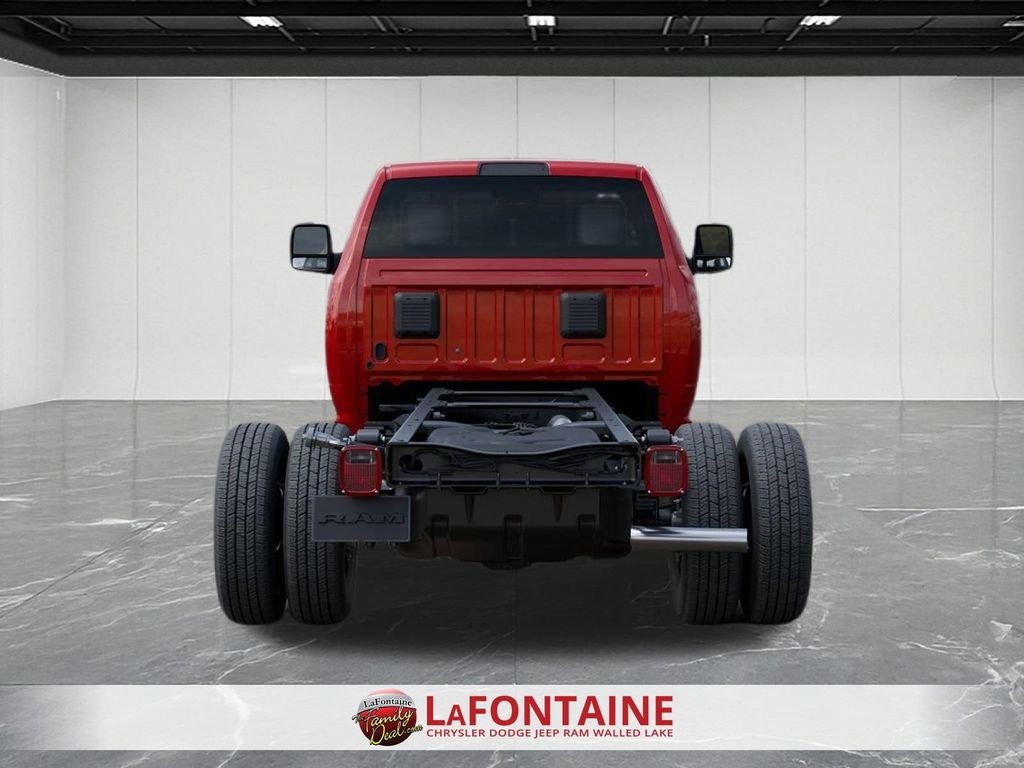 2026 RAM Ram 3500 Chassis Cab RAM 3500 TRADESMAN CHASSIS REGULAR CAB 4X4 84' CA