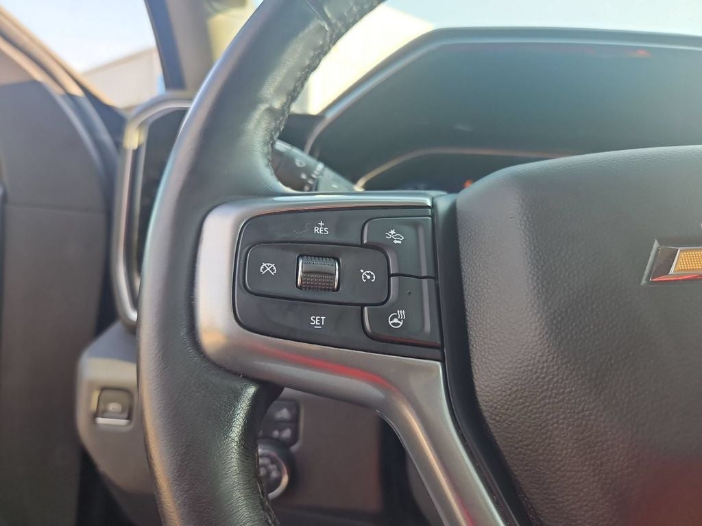 2023 Chevrolet Silverado 1500 4WD Crew Cab Short Bed LTZ