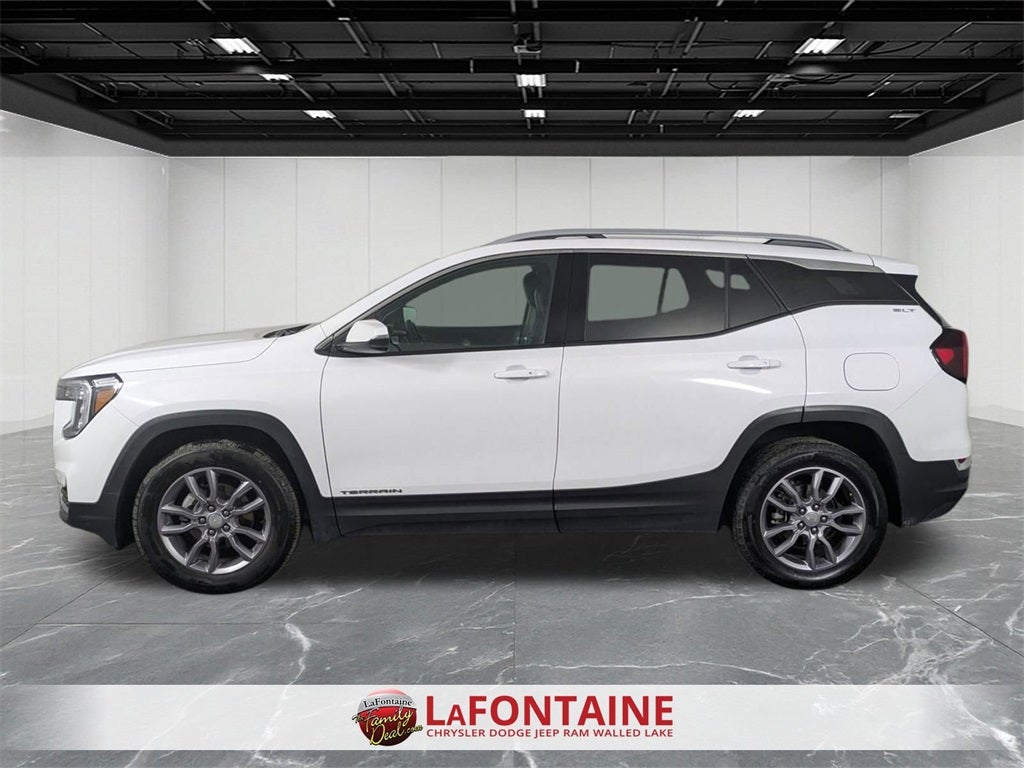 2024 GMC Terrain AWD SLT