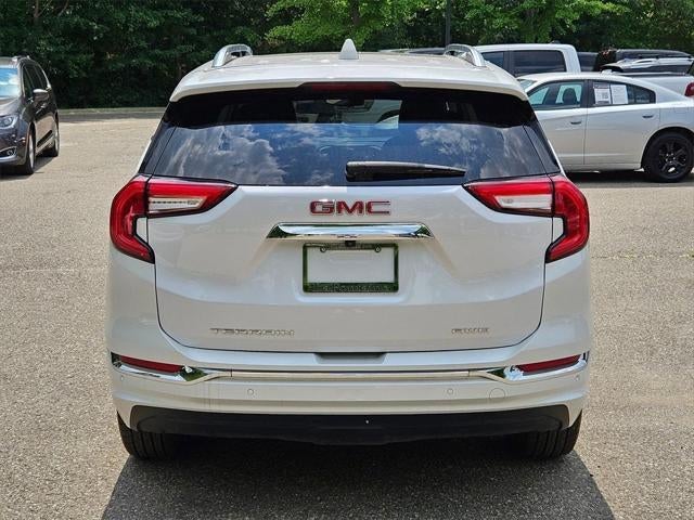 2022 GMC Terrain AWD Denali