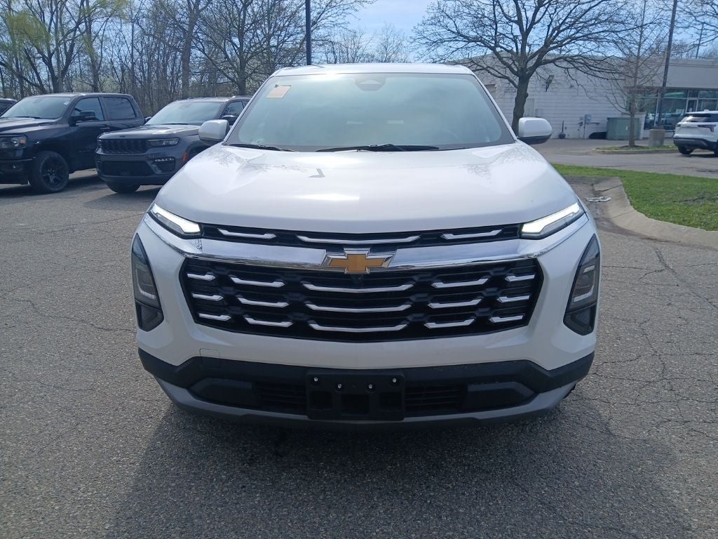 2025 Chevrolet Equinox FWD LT