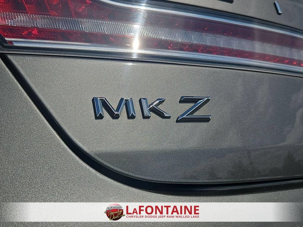 2016 Lincoln MKZ Base
