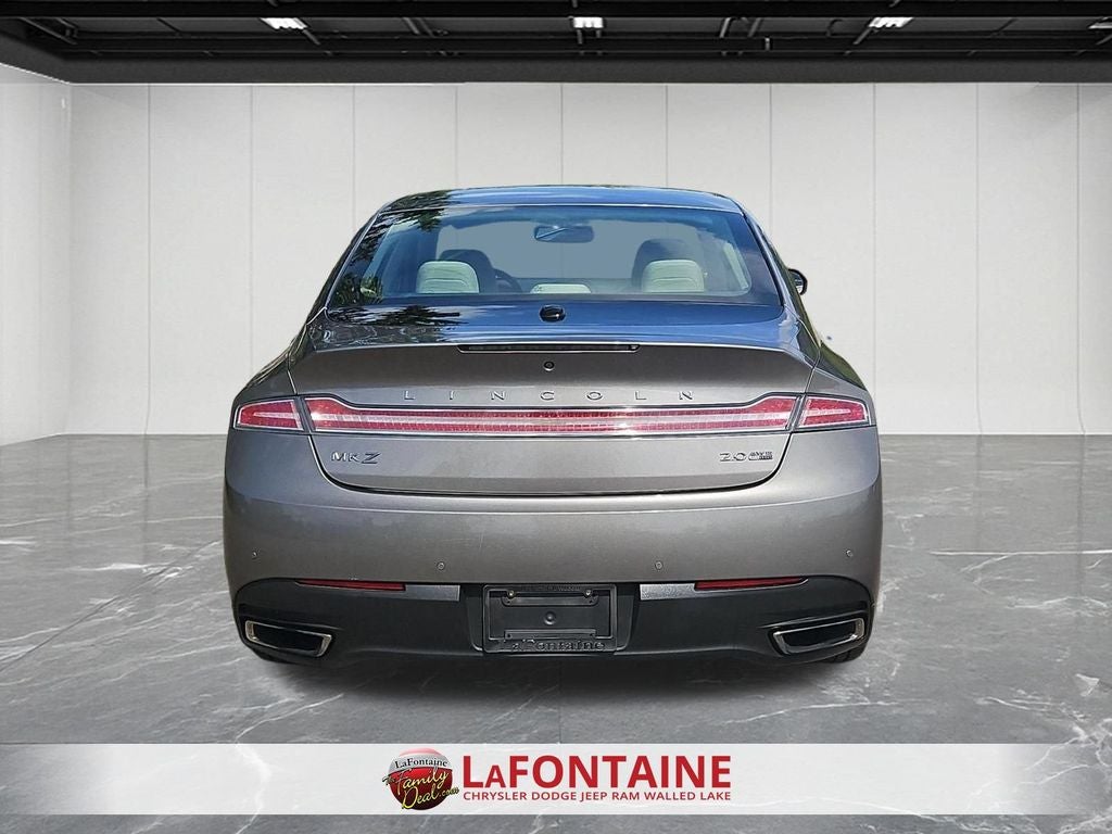 2016 Lincoln MKZ Base