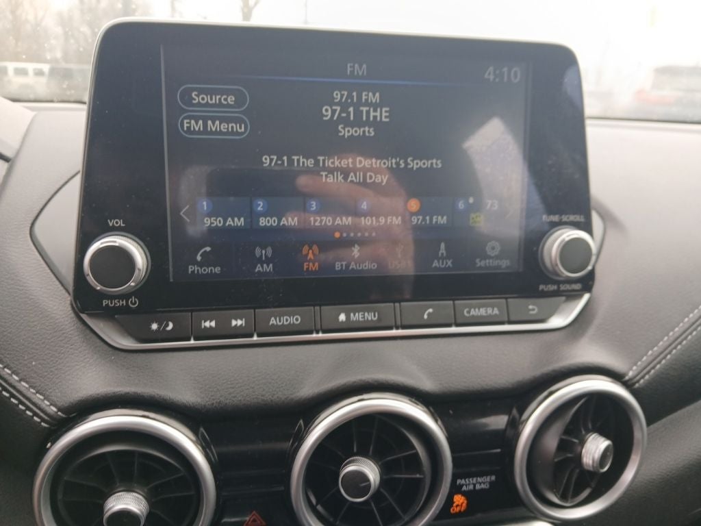 2021 Nissan Sentra SV Xtronic CVT