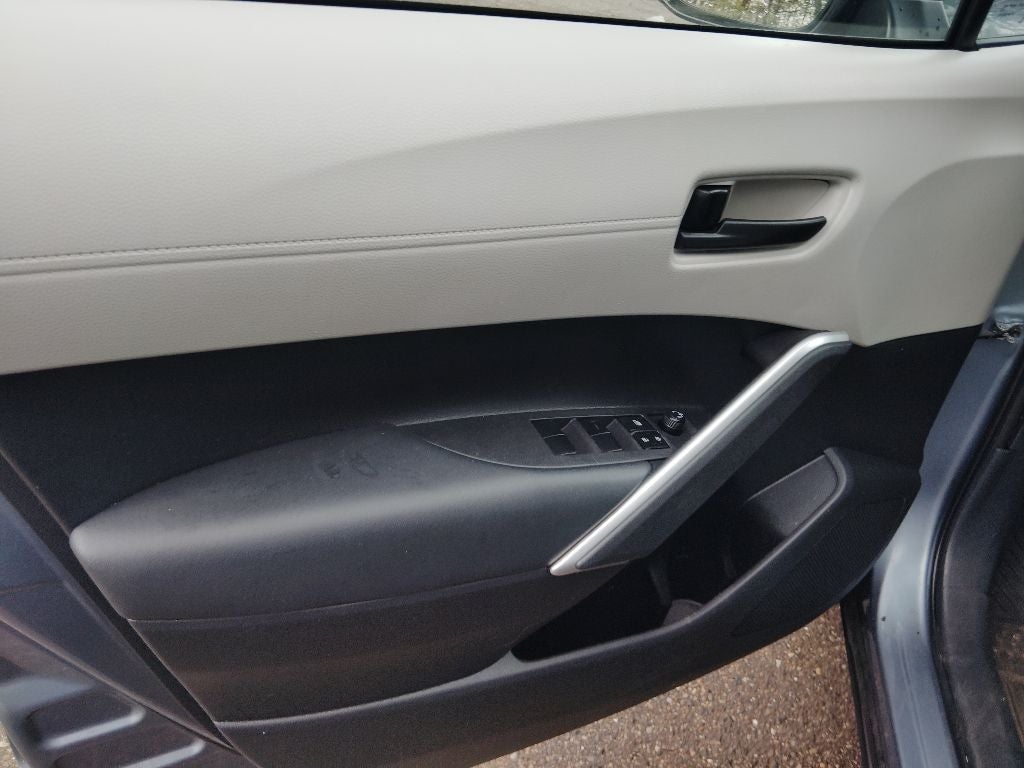 2022 Toyota Corolla Cross L