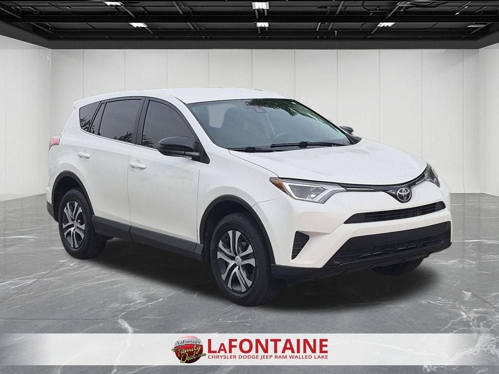 2018 Toyota RAV4 LE