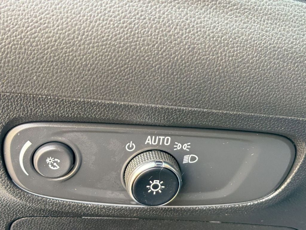 2025 Buick Encore GX Preferred FWD