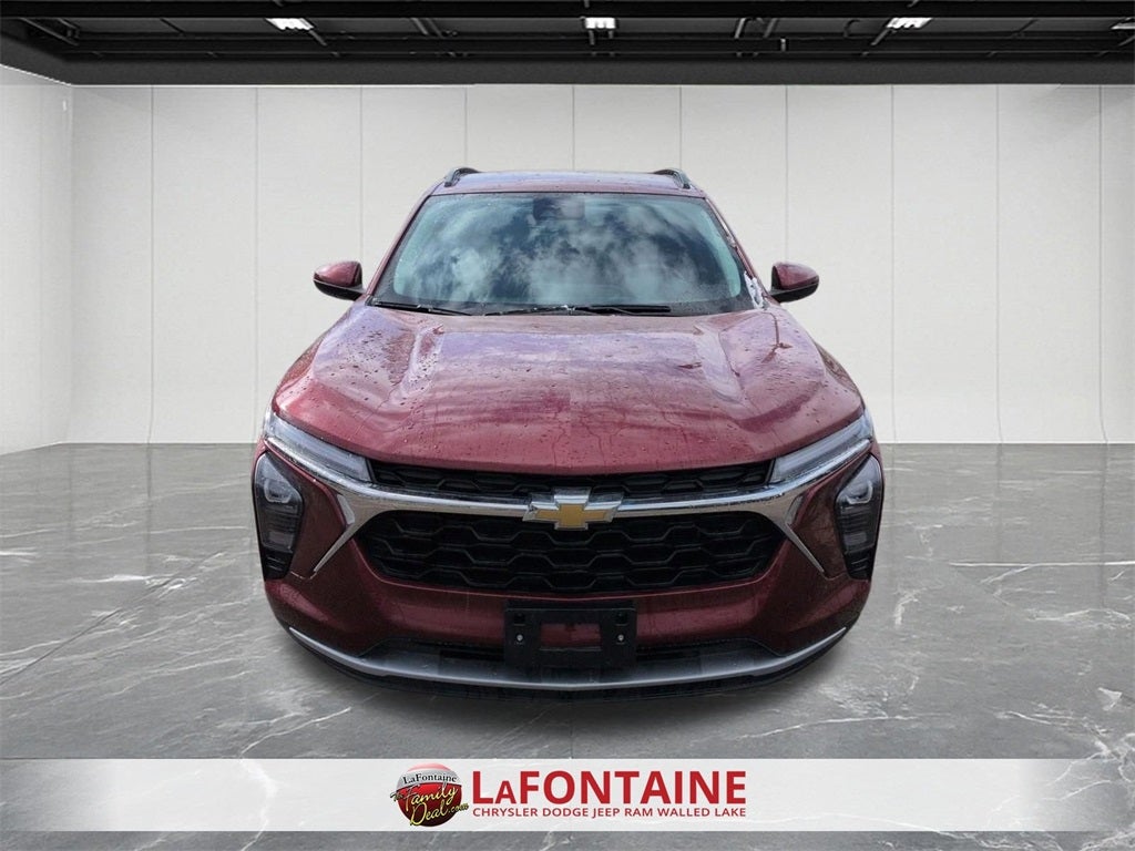 2025 Chevrolet Trax FWD LT