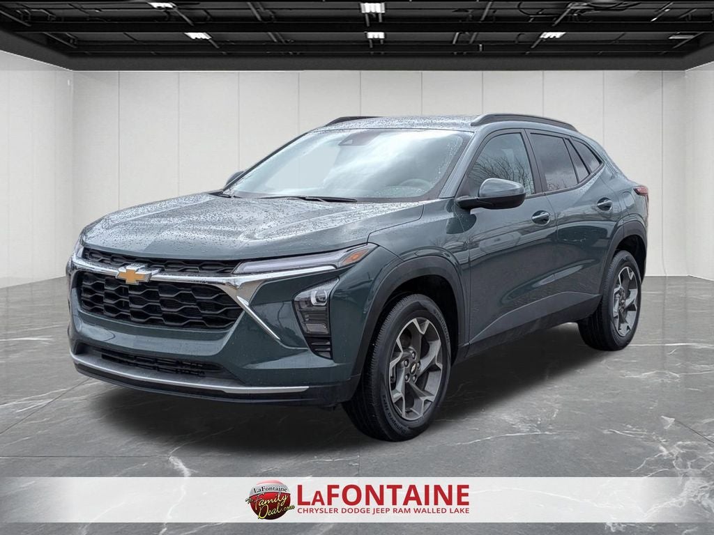 2025 Chevrolet Trax FWD LT