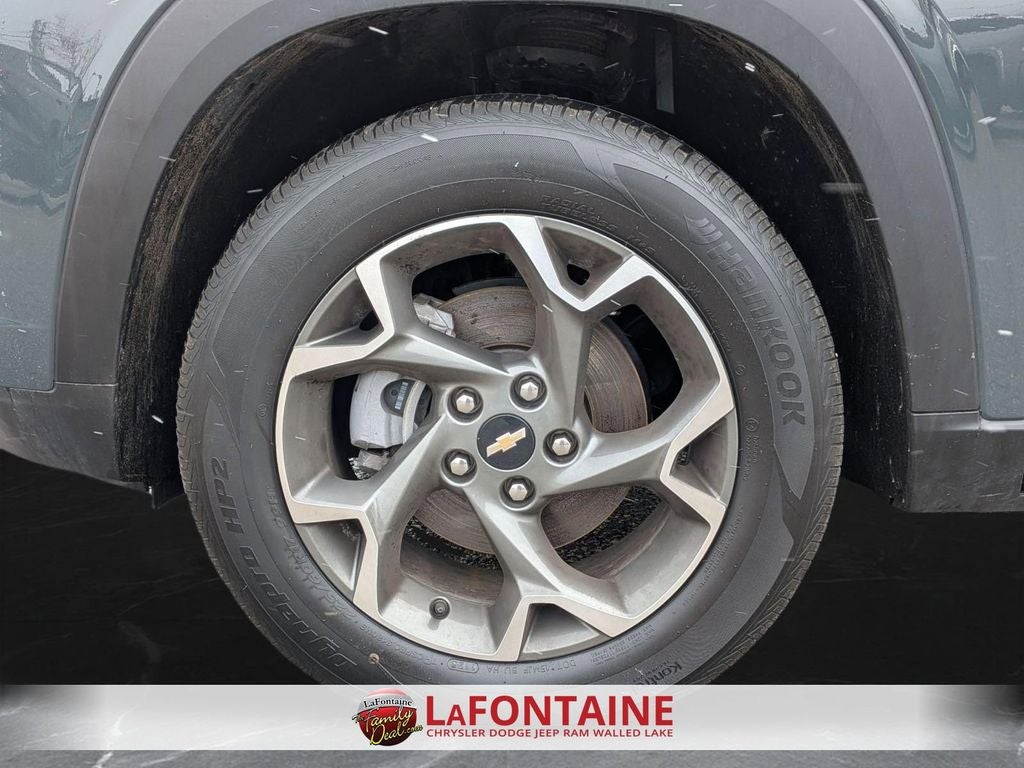 2025 Chevrolet Trax FWD LT