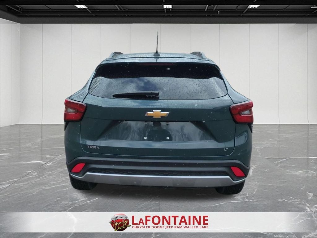 2025 Chevrolet Trax FWD LT