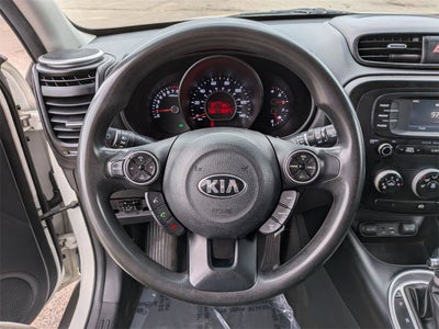 2016 Kia Soul Base