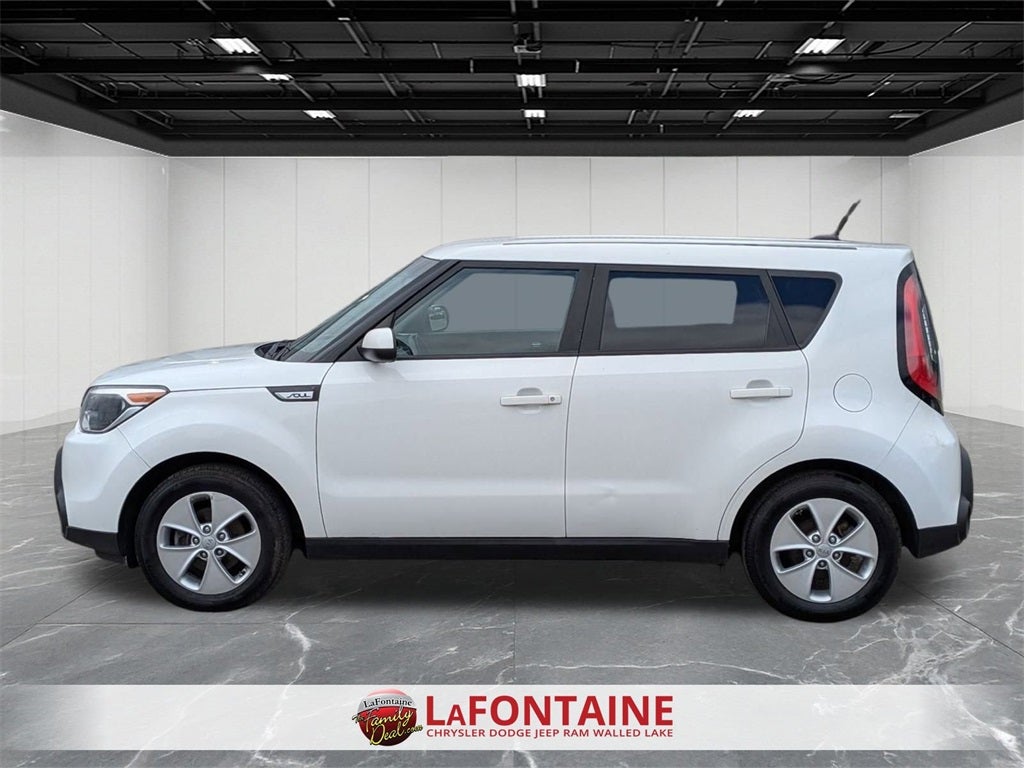 2016 Kia Soul Base
