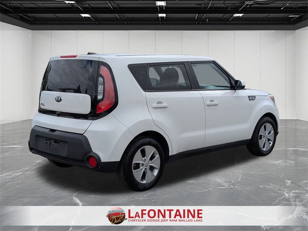 2016 Kia Soul Base