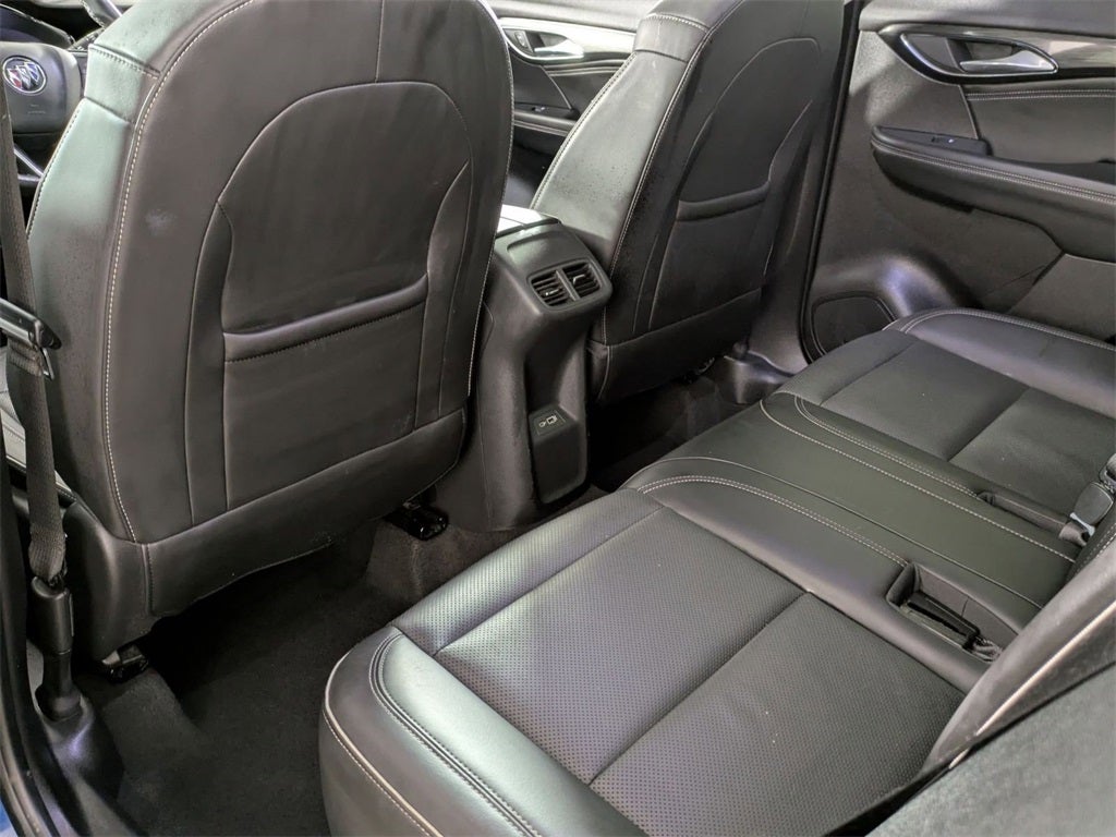 2023 Buick Envision Essence FWD