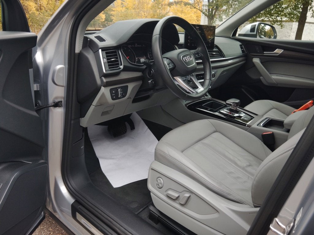 2022 Audi Q5 Premium 45 TFSI S line quattro S tronic