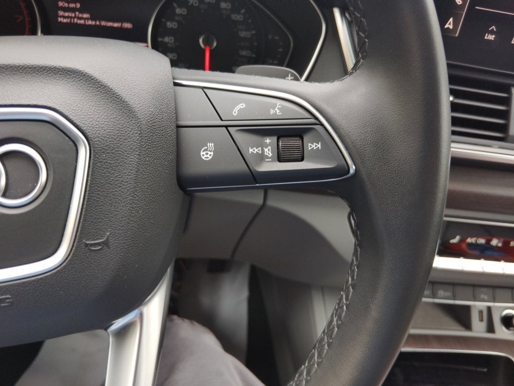 2022 Audi Q5 Premium 45 TFSI S line quattro S tronic