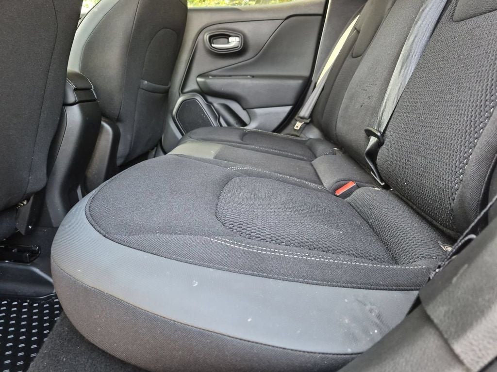 2023 Jeep Renegade Altitude