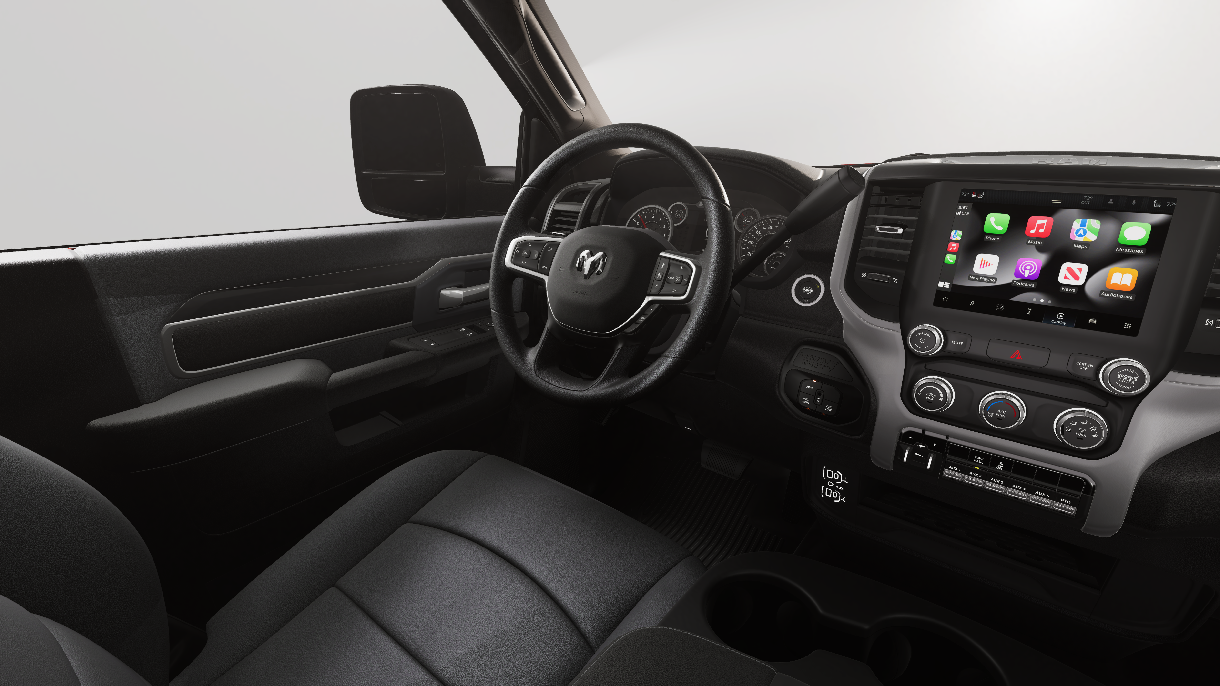 2026 RAM Ram 5500 Chassis Cab RAM 5500 TRADESMAN CHASSIS REGULAR CAB 4X4 84' CA