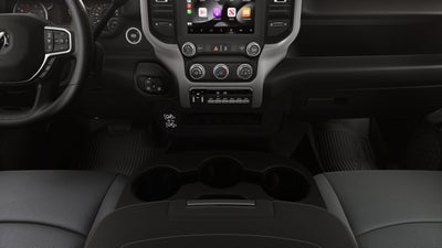 2026 RAM Ram 5500 Chassis Cab RAM 5500 TRADESMAN CHASSIS CREW CAB 4X4 84' CA