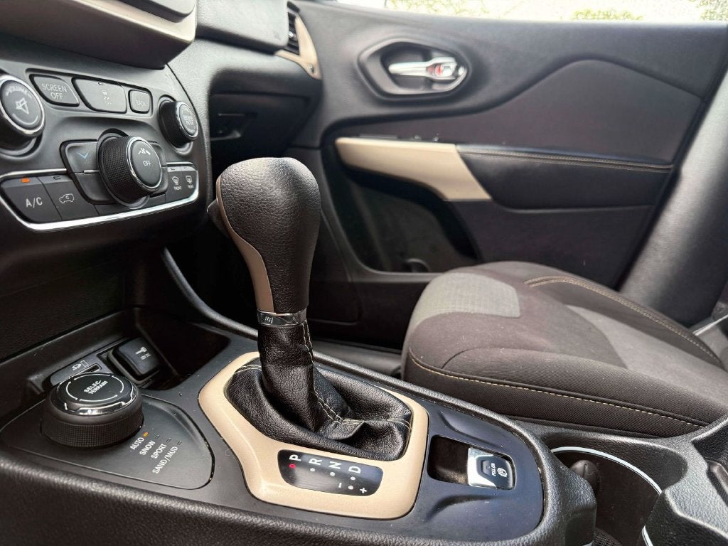2017 Jeep Cherokee Latitude