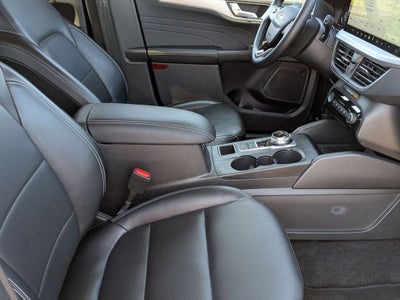 2024 Ford Escape Platinum