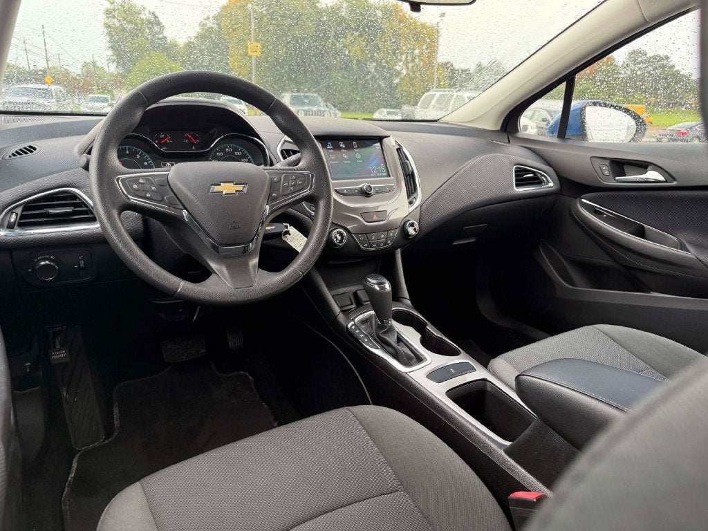 2017 Chevrolet Cruze LT