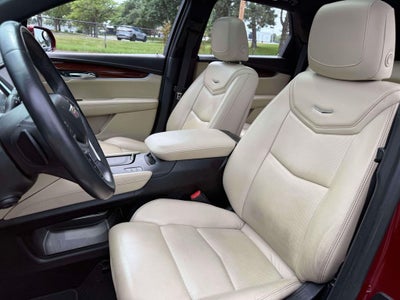 2017 Cadillac XT5 Premium Luxury