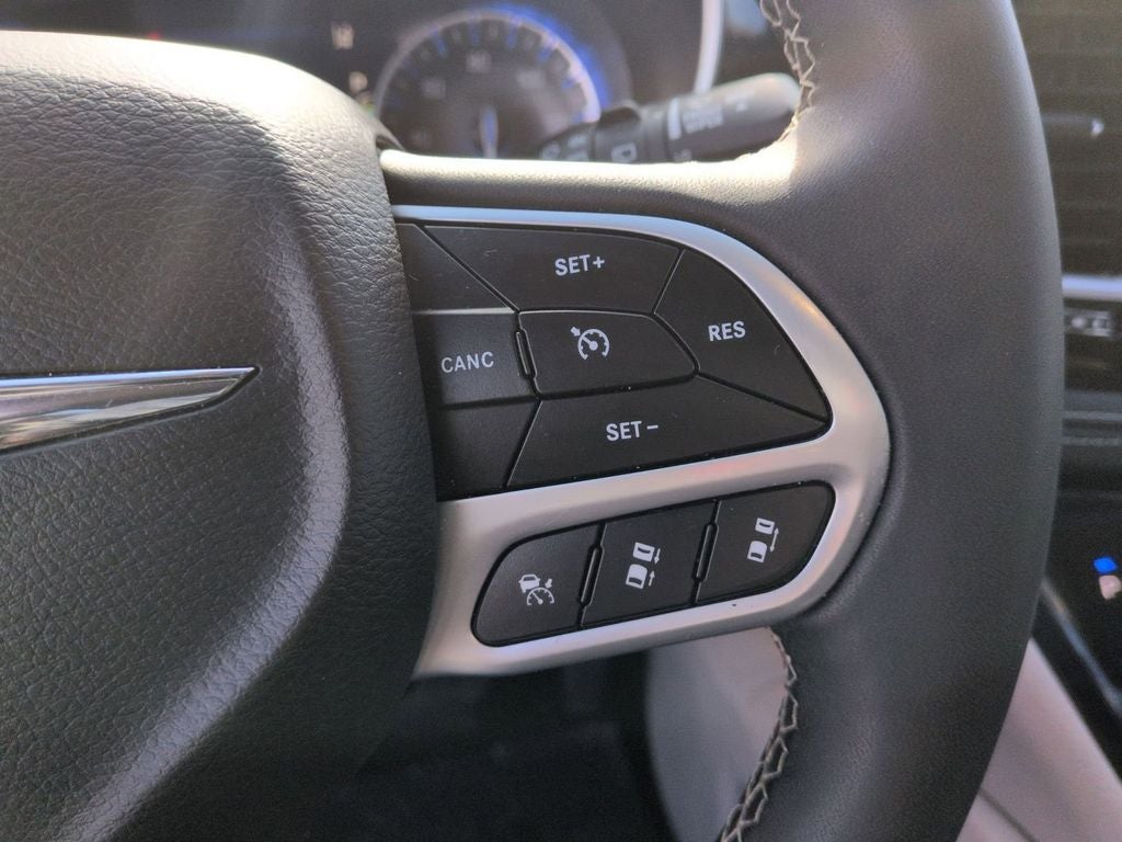 2024 Chrysler Pacifica Limited