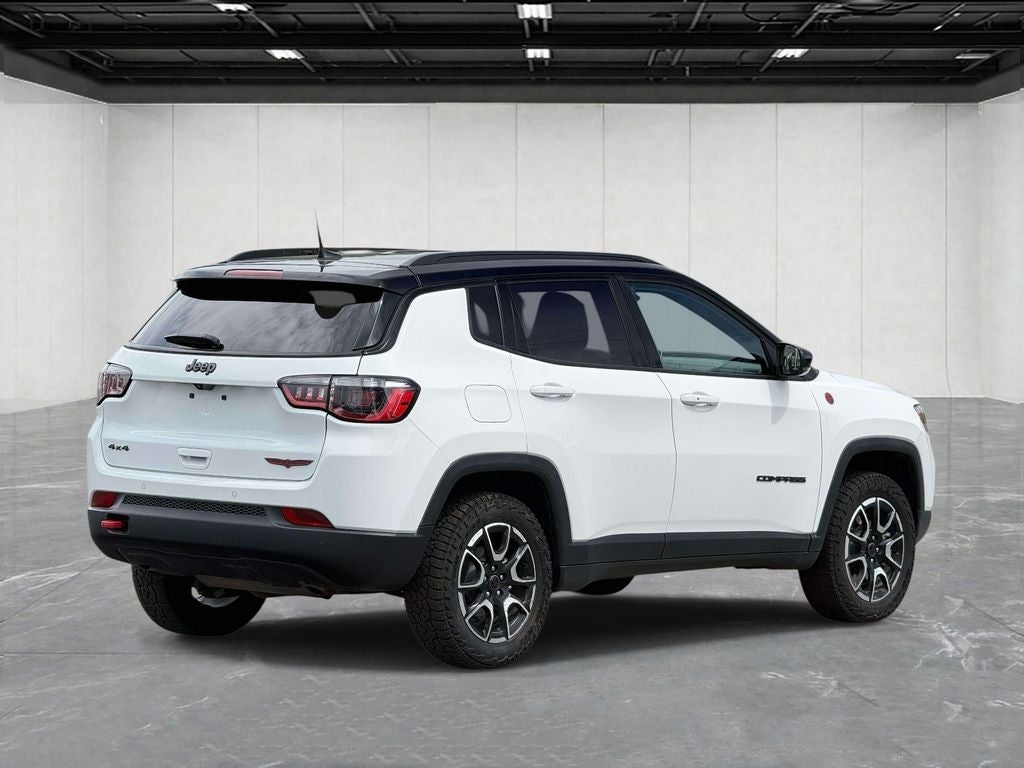 2025 Jeep Compass Trailhawk