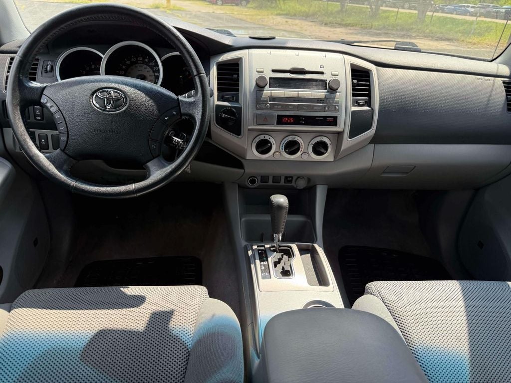 2011 Toyota Tacoma Base V6