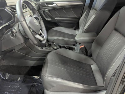 2024 Volkswagen Tiguan 2.0T SE R-Line Black