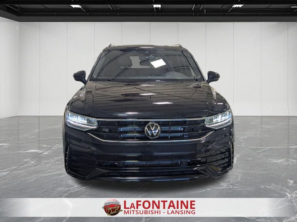 2024 Volkswagen Tiguan 2.0T SE R-Line Black