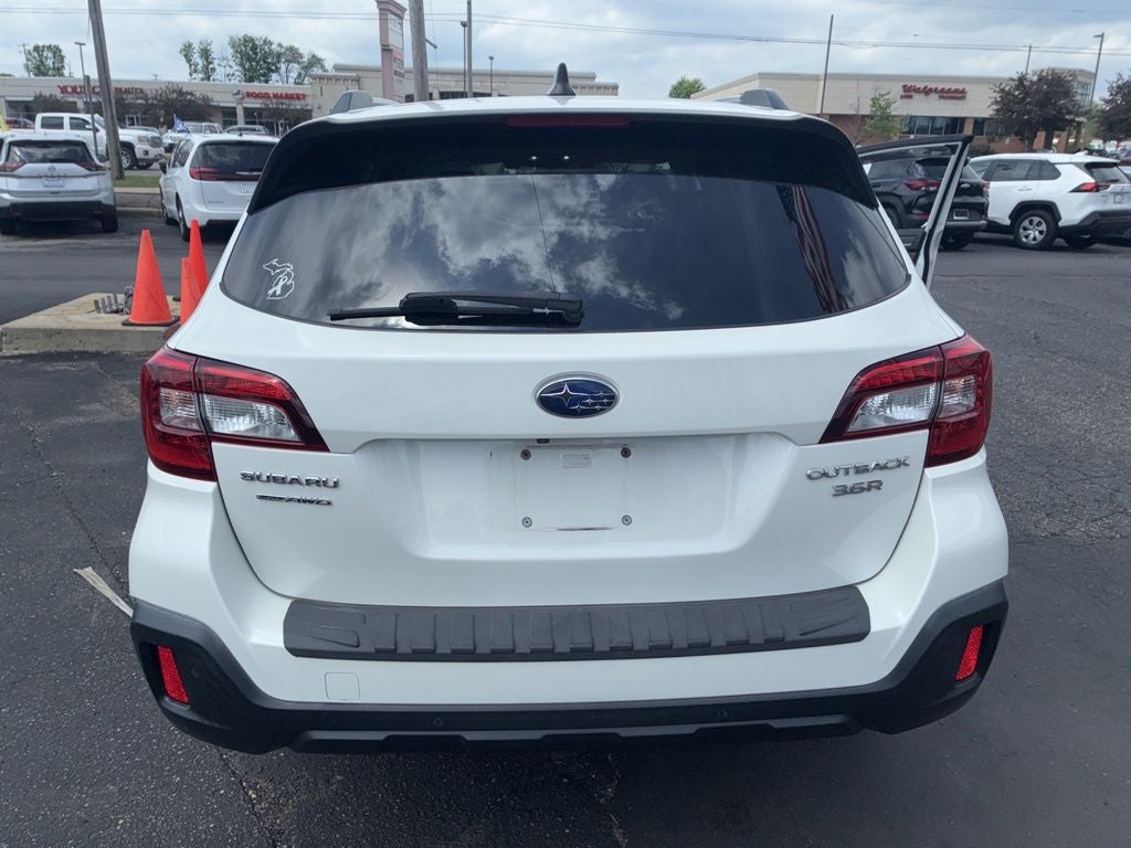 2019 Subaru Outback 3.6R Touring