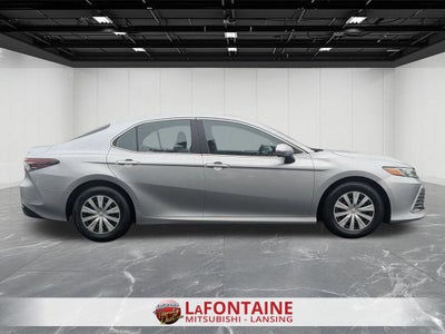 2023 Toyota Camry Hybrid LE