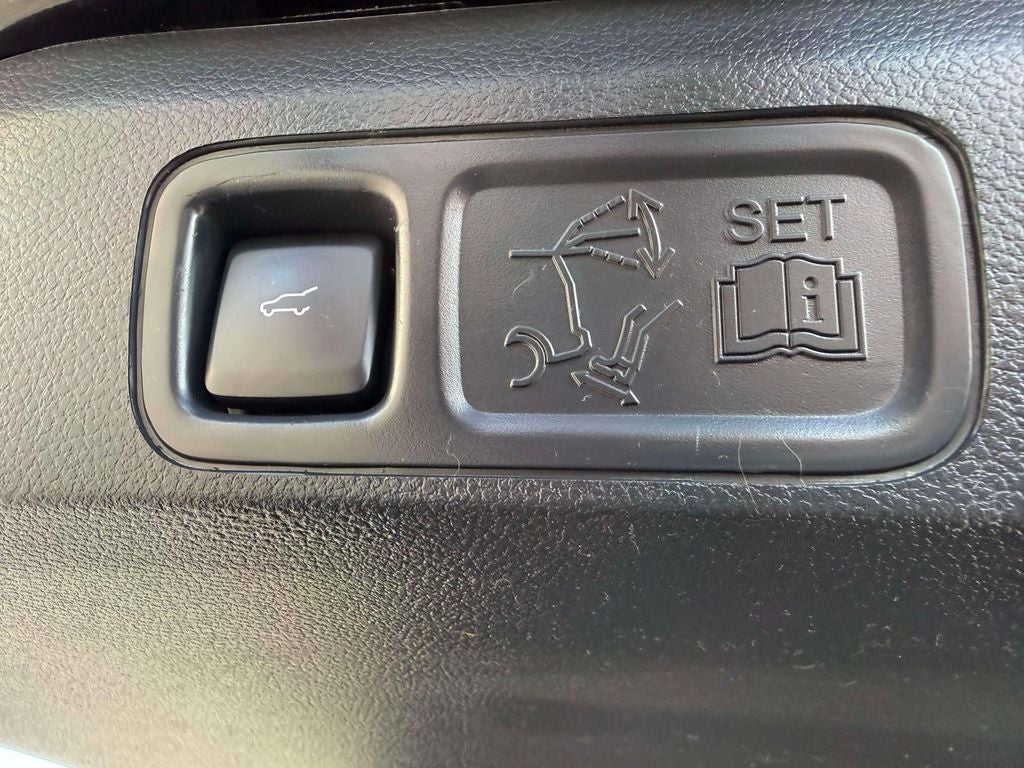 2023 Lincoln Navigator L Black Label