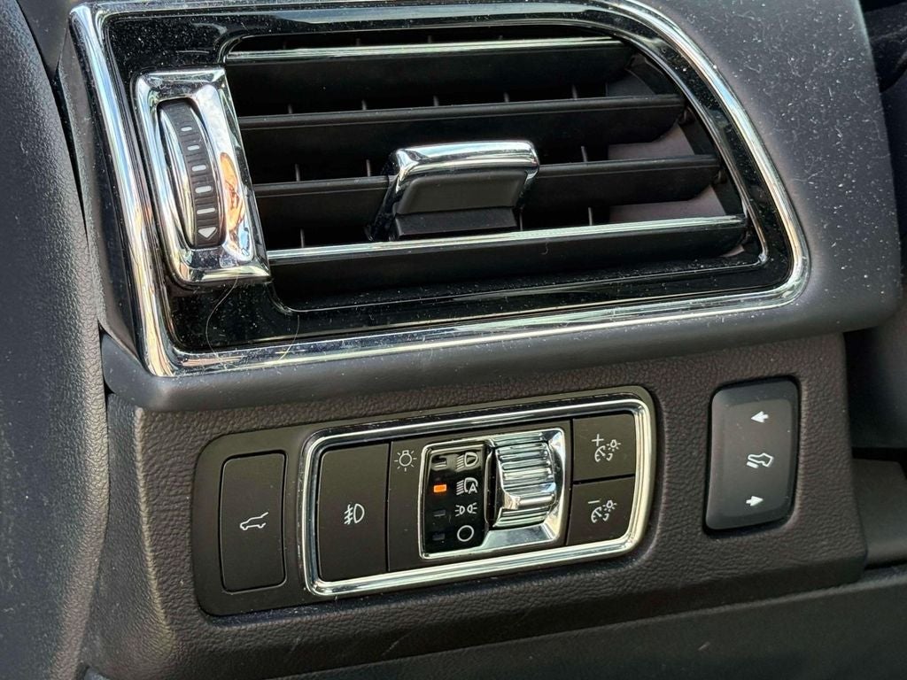 2023 Lincoln Navigator L Black Label