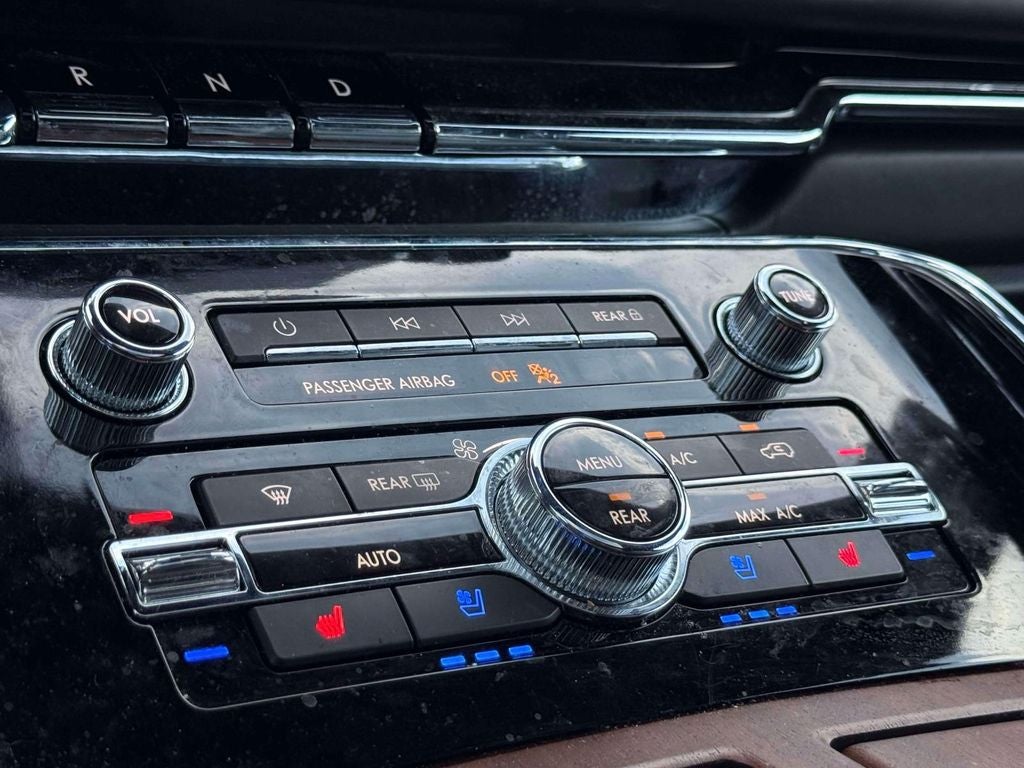 2023 Lincoln Navigator L Black Label