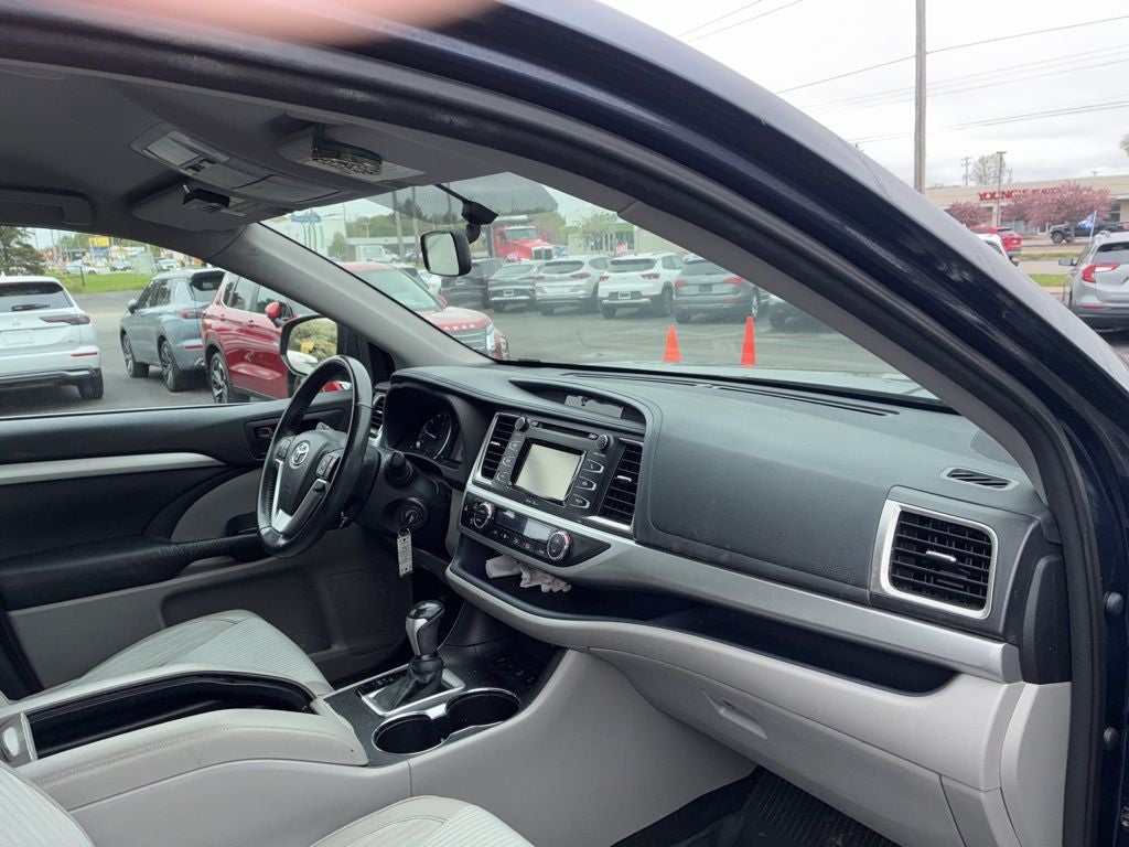 2015 Toyota Highlander LE Plus V6