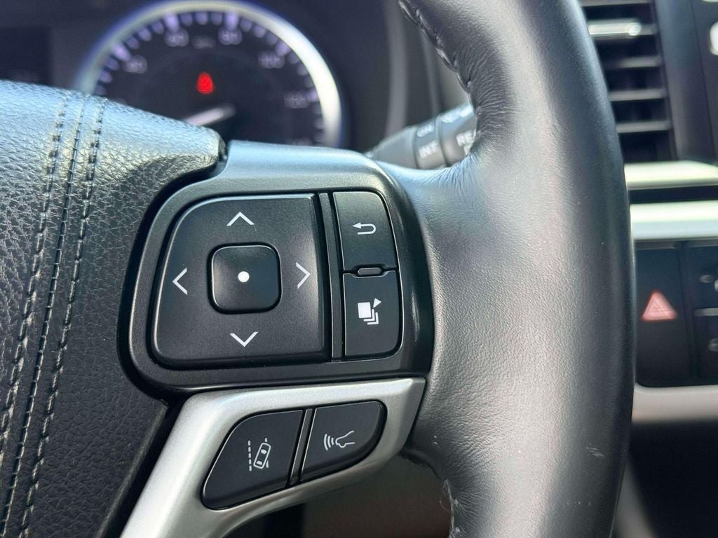 2019 Toyota Highlander Limited Platinum